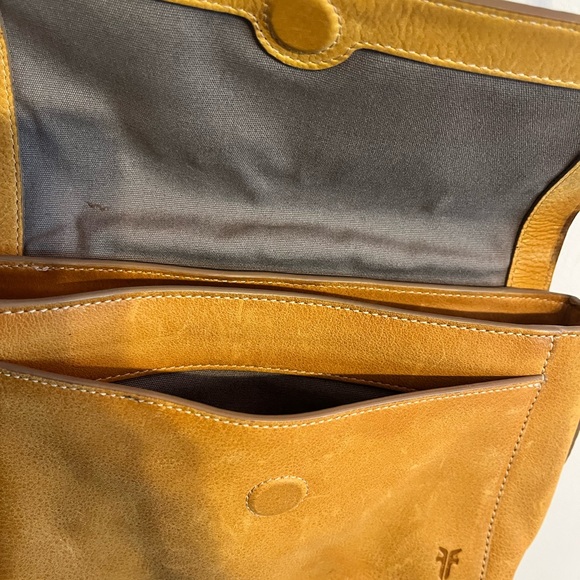 Frye Tan Crossbody Bag with Adjustable Strap - Picture 3 of 7